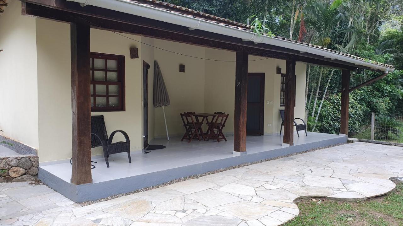 Casa da Josie em Maresias com piscina no pé da Mata Atlântica - 4 quartos Exterior foto